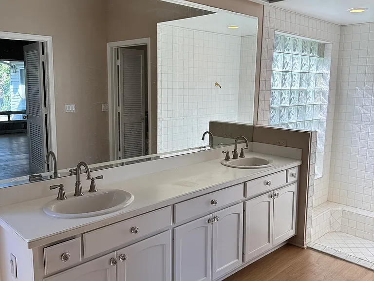2718 Azalea Ave — Photo 14