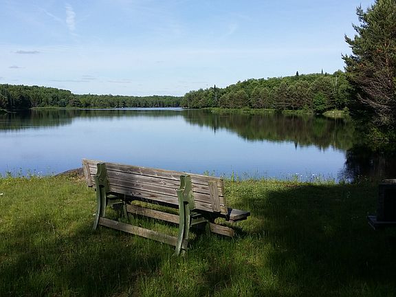 2nd image of 153 Mohawk Dr
