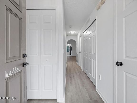 4th image of 11617 HICKORY OAK Drive