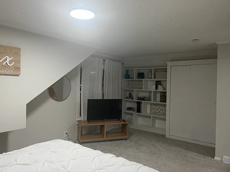 29709 Lake Shore Blvd — Photo 23