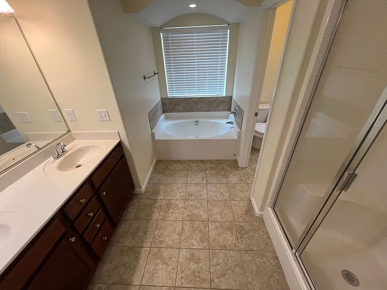5501 Curtis Breathwaite Ln — Photo 9