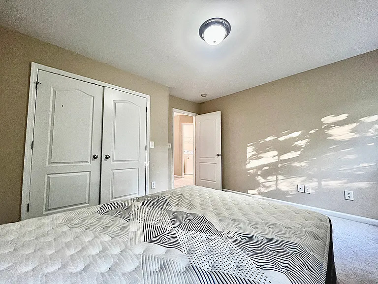 1659 Tailmore Ln — Photo 30