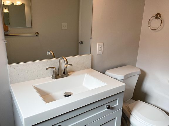3rd image of 4153.5 Central Ave #4153-1/2