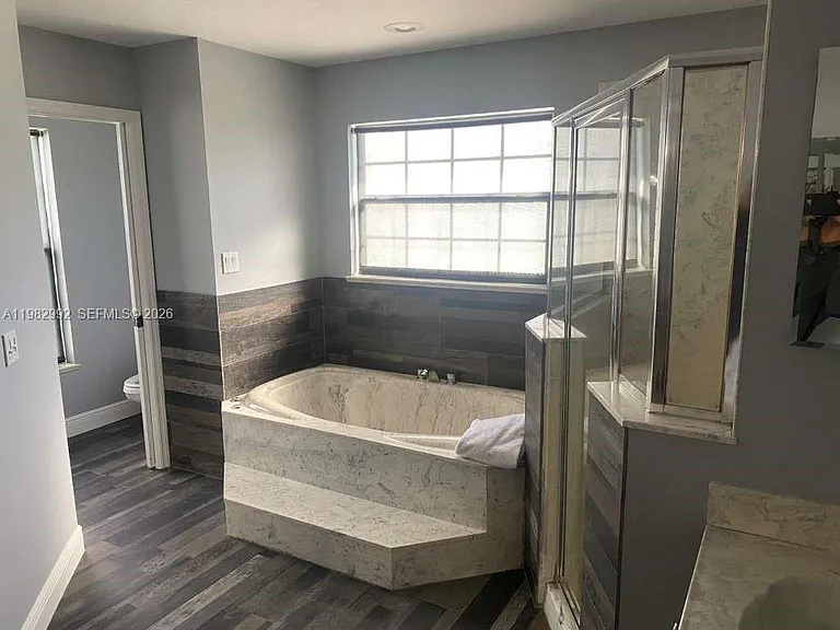 3116 Tanglewylde Ave — Photo 21