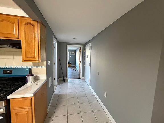 3rd image of 736 E 222nd St #1