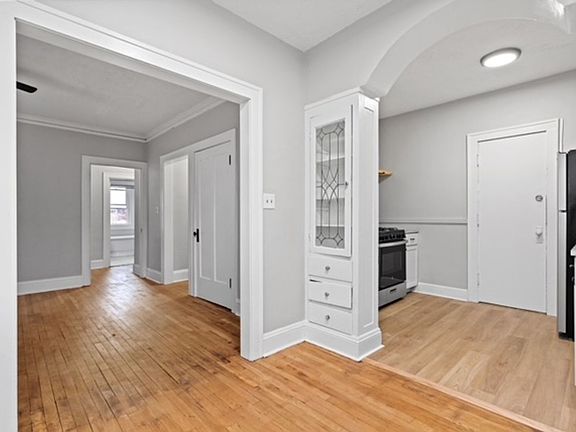 3rd image of 1370 West Blvd APT 14