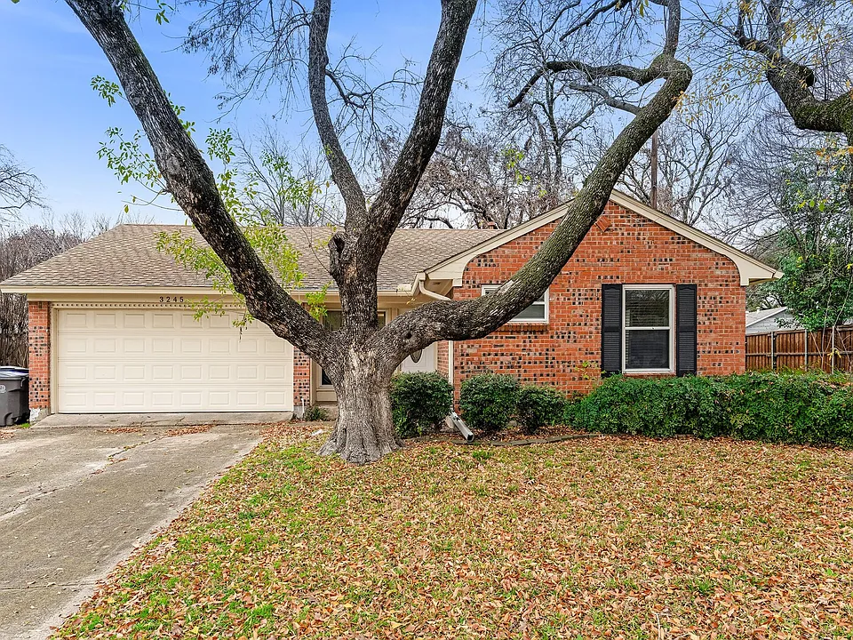 3245 Myra Ln
