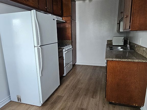 4th image of 7723 Milton Ave APT D