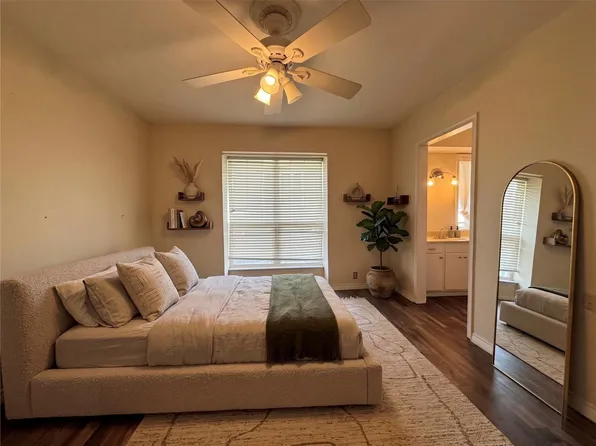 7830 Meadow Park Dr APT 209, Dallas, TX 75230