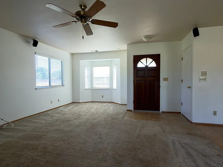 8664 Deschutes Rd — Photo 7