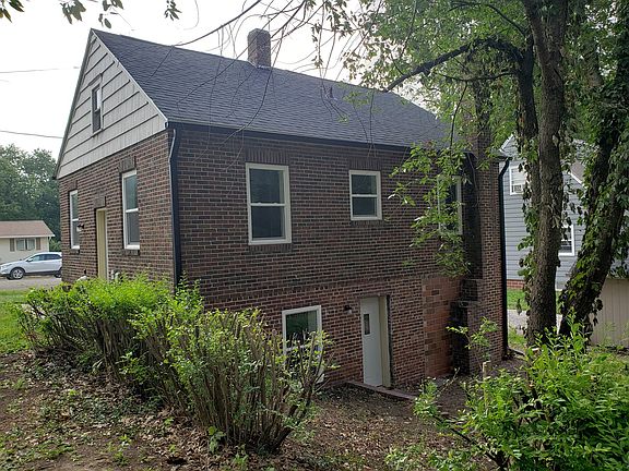 3rd image of 815 Penn Blvd
