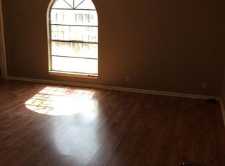 902 S Dilworth Rd, Harlingen, TX 78552