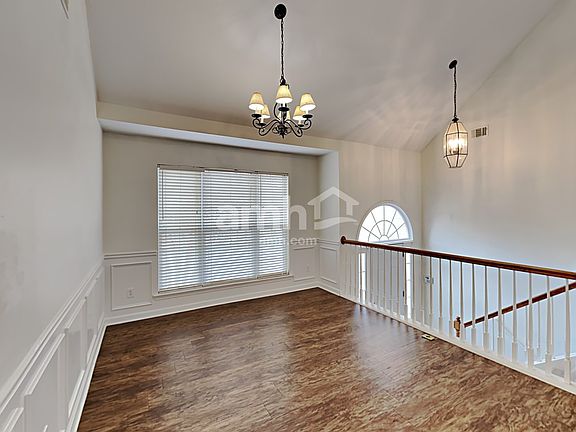 3rd image of 3604 McPhail Dr NW