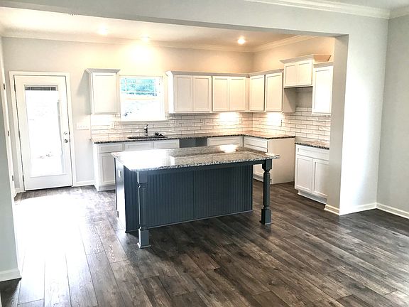 5th image of 1633 Allwood Avenue Lot #445