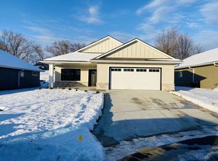 619 Johnson Pl, Onalaska, WI 54650