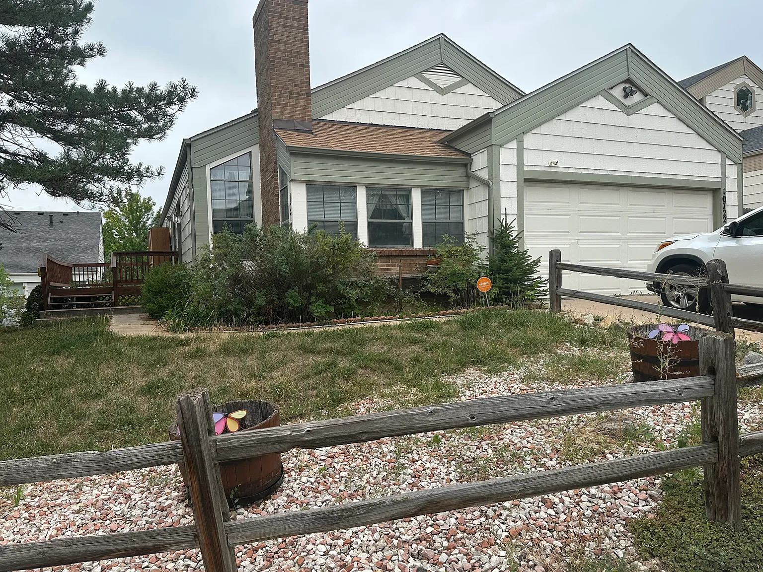 W Berry Ave, Littleton — Photo 1