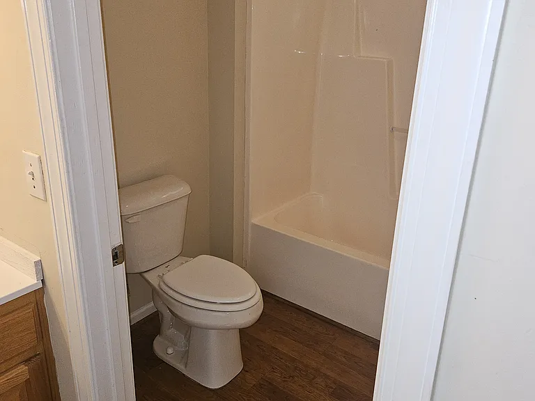 Owners Bathroom