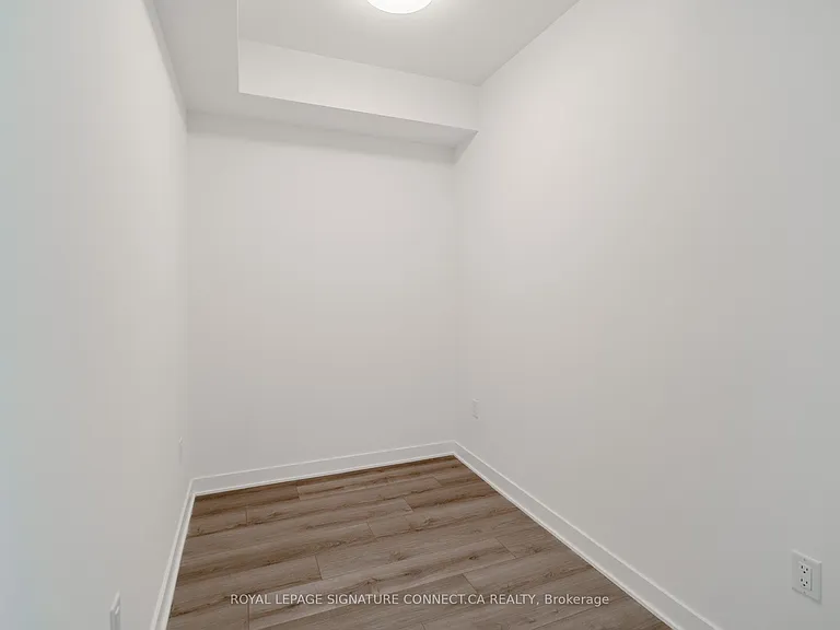 1185 Dupont St #610 — Photo 10