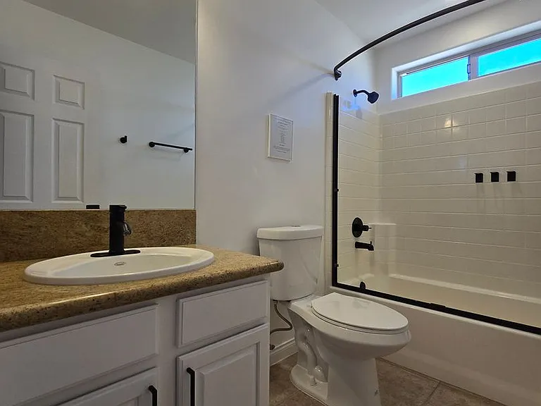 711 Willie Way — Photo 13