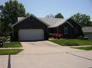 863 Westbrooke Meadows Ct, Ballwin, MO 63021