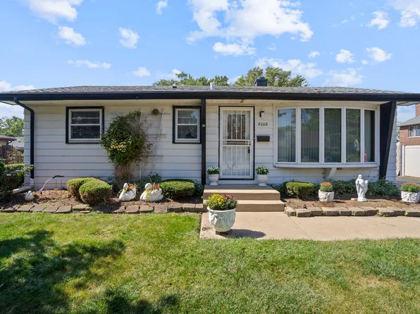 8008 Normandy Ave, Burbank, IL 60459