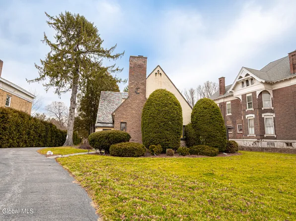 691 Hudson Avenue, Stillwater, NY 12170