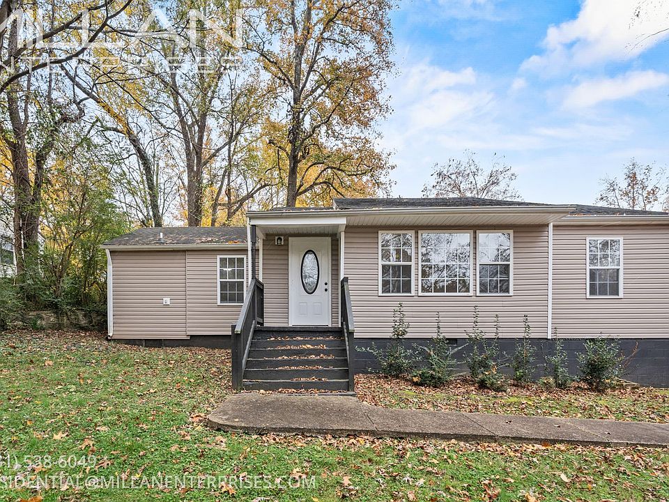 1st image of 702 Woodlawn Dr