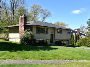 81 Hillside Dr, Shrewsbury, MA 01545