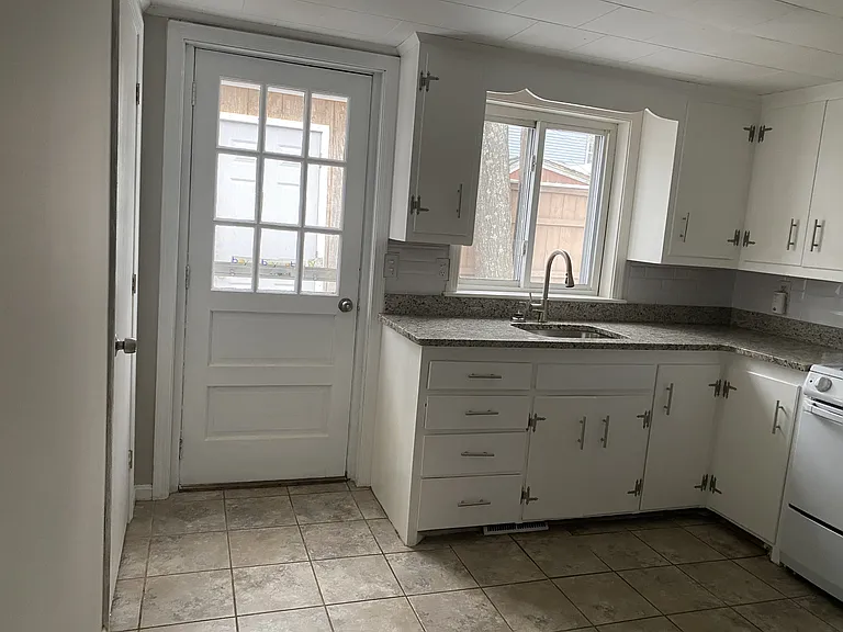 10 Lane Ct — Photo 5
