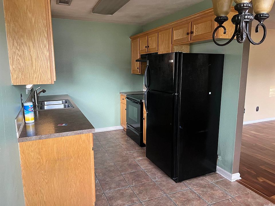 1126 Oak St, Kensett, AR 72082 Zillow