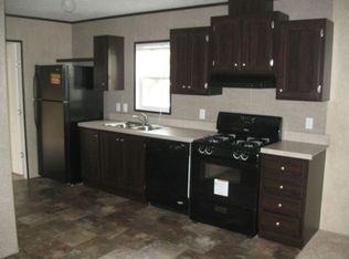 60 Brookside Mnr, Goshen, IN 46526