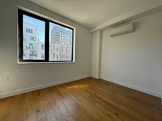 322 Menahan Street, #3C