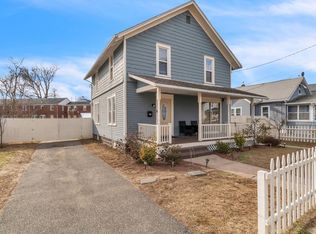 41 York St, West Springfield, MA 01089