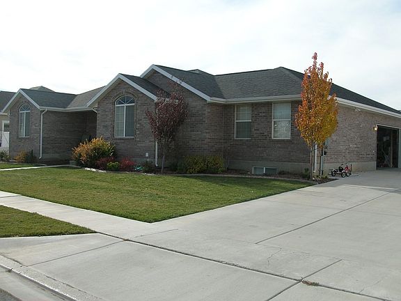 Side Garage