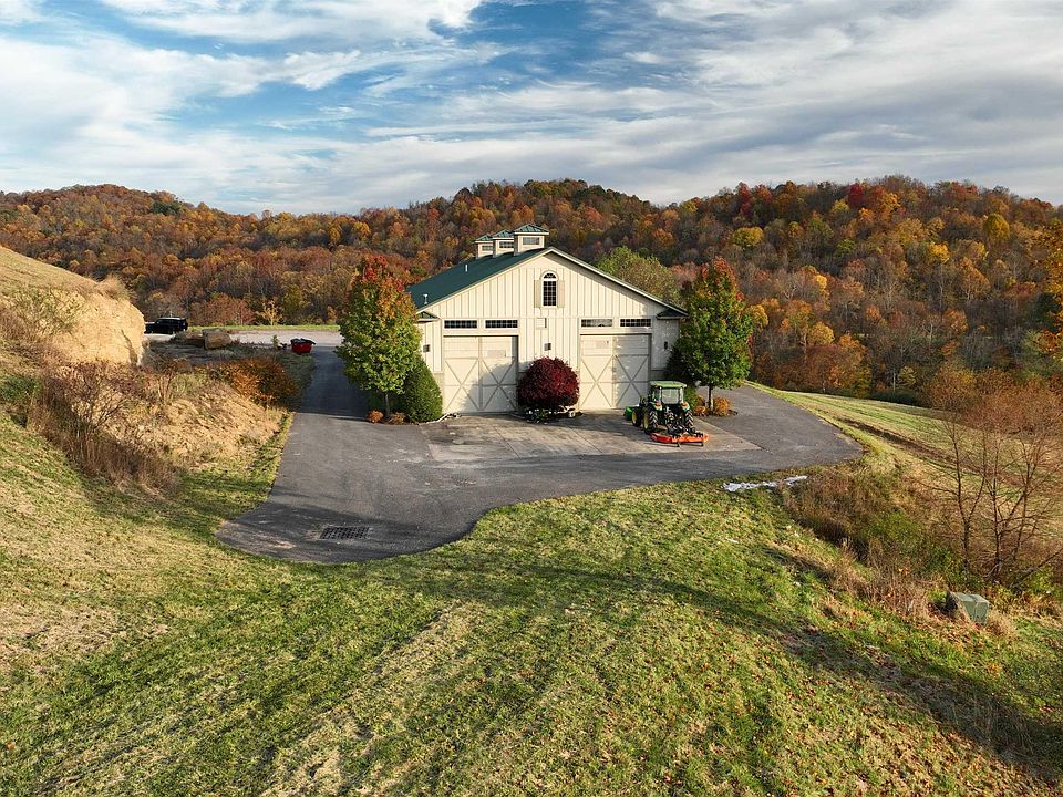 1st image of 345 Chapel Brook Dr