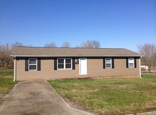 1002 Red Fox Dr, Benton, KY 42025