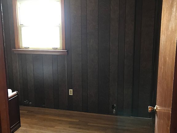 Hardwood Floors Bedroom 2