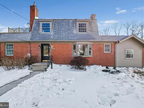 721 Mapleton Rd, Rockville, MD 20850