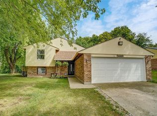 5689 Waynegate Rd, Dayton, OH 45424