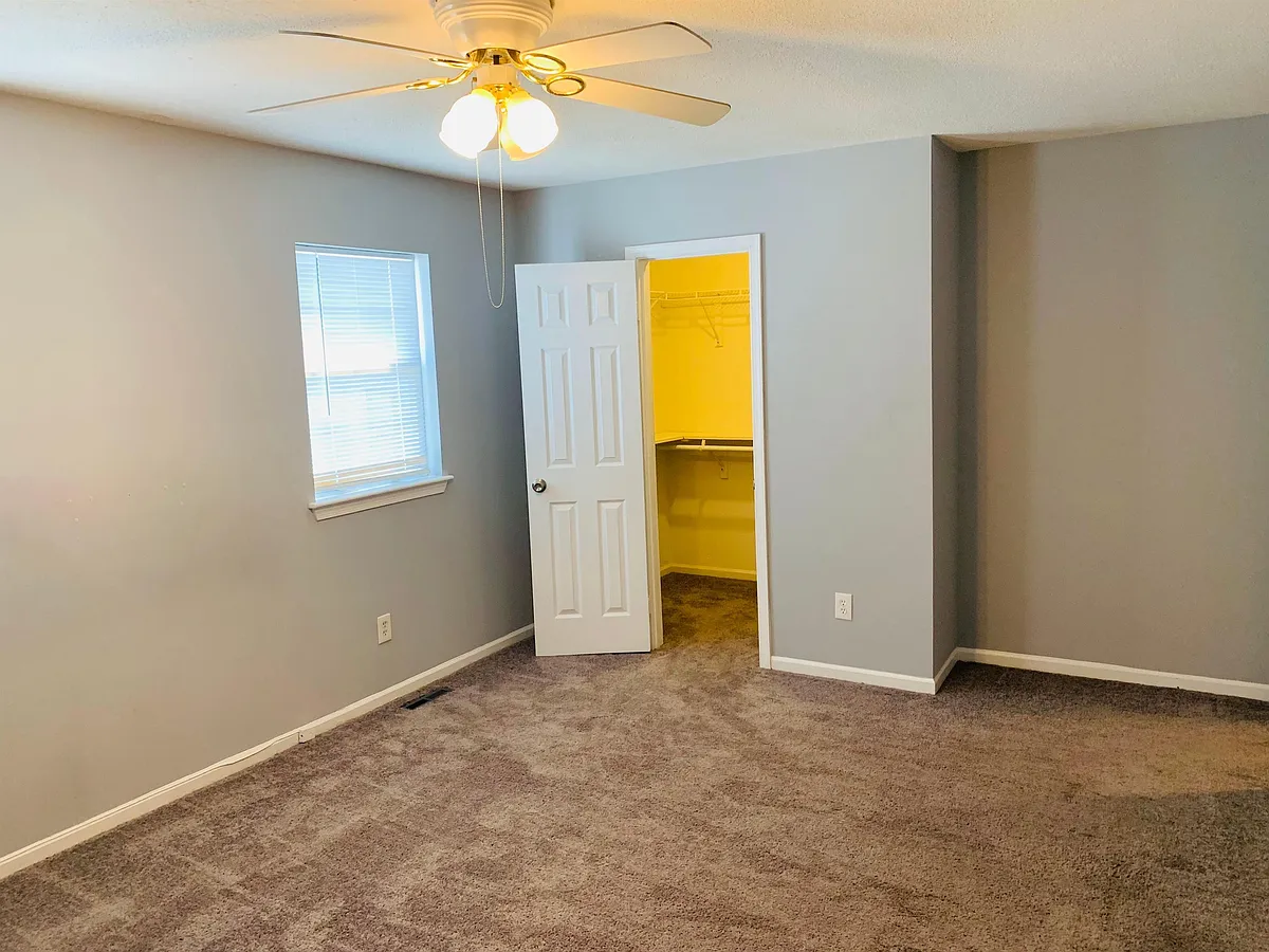 Building Photo - 1404 Wendfield Dr #102