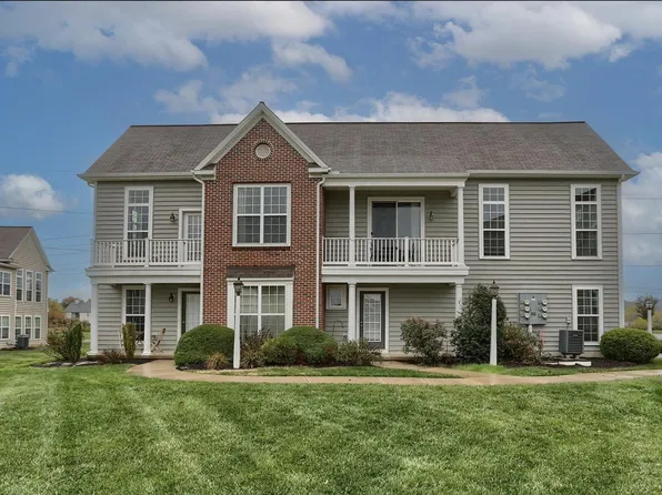 727 Stag Ct, Hummelstown, PA 17036