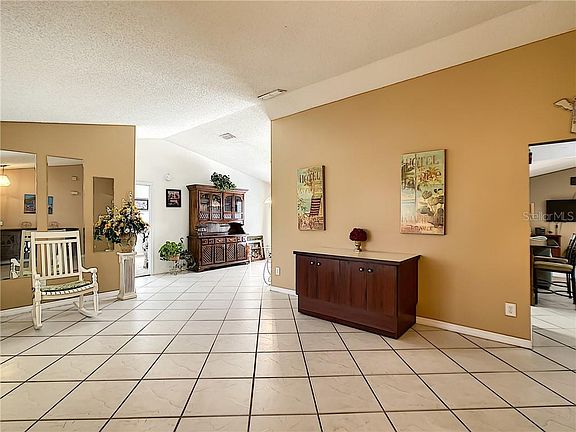 4th image of 7180 Ironwood Dr