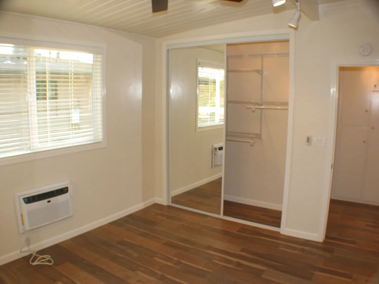 1 bed, 600 sqft, $1,595 — Photo 3
