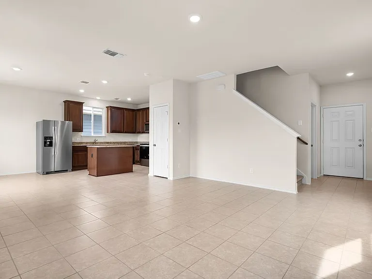 169 Katie Elder Dr — Photo 4