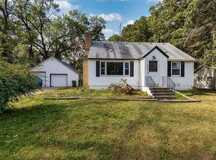 9500 Lexington Ave N, Circle Pines, MN 55014