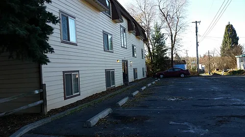1123 S Harrison St Photo 1