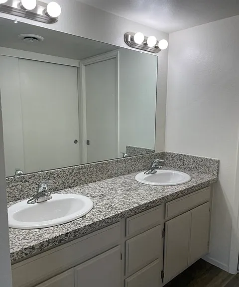 4301 California Ave #21 — Photo 15
