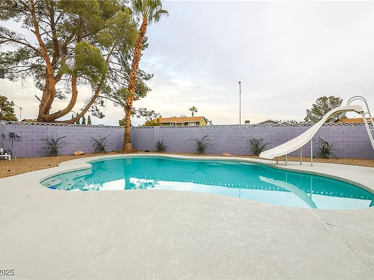 5301 Opuntia St — Photo 51