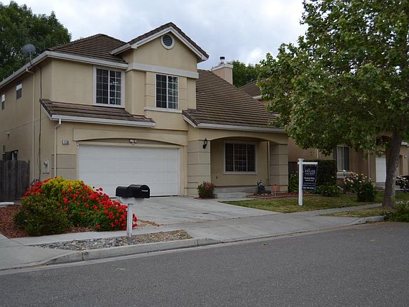 3rd image of 1138 Woodborough Pl