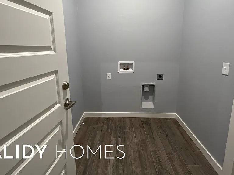 428 Remington Ave — Photo 18
